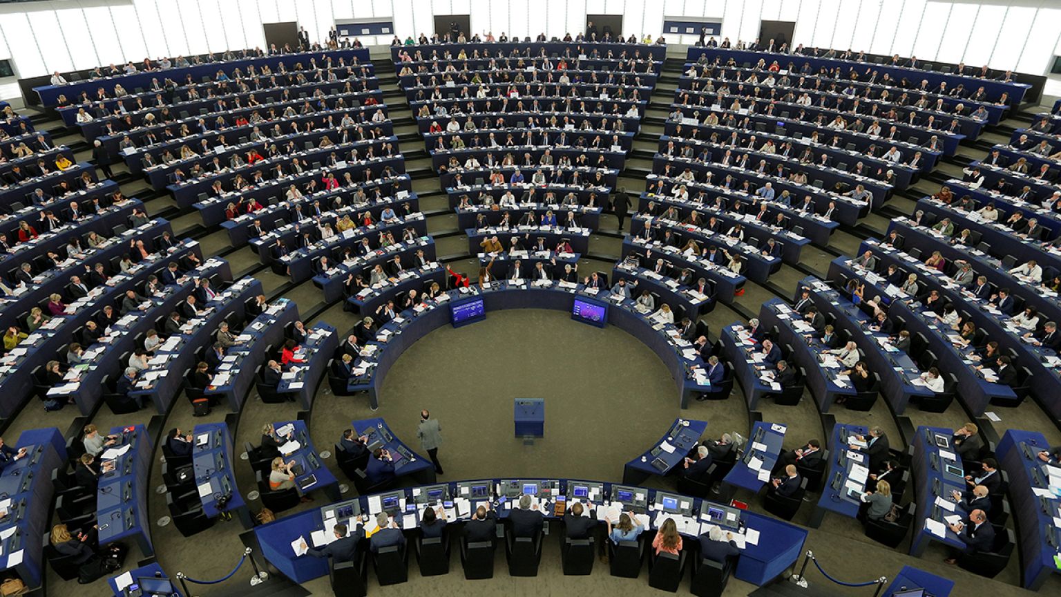 Ukrainians granted visa-free travel in the EU