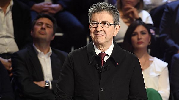 Jean-Luc Mélenchon da la sorpresa en plena campaña electoral a las presidenciales francesas Jean-Luc Mélenchon da la sorpresa en plena campaña electoral a las presidenciales francesas