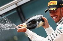Fórmula 1: Hamilton bate Vettel no GP da China