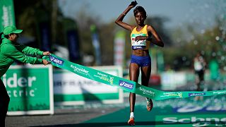 Kenyan couple scoops Paris Marathon honours