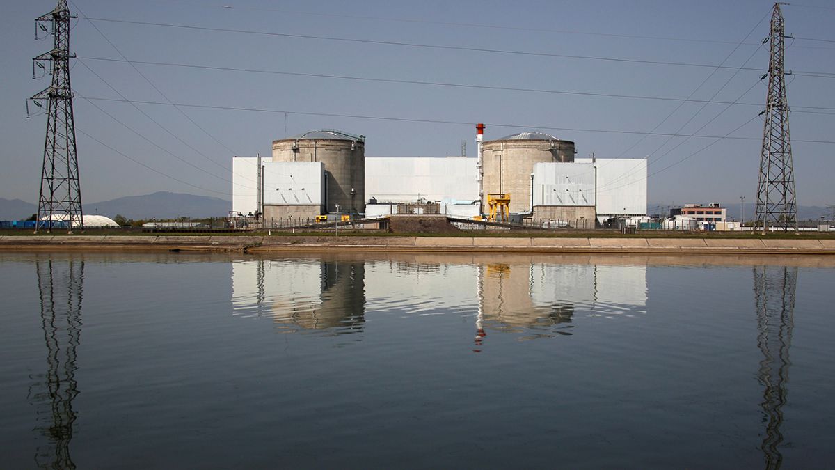 Fransa'nın en eski nükleer santrali Flamanville kapatılıyor