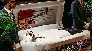 Chuck Berry son yolculuğuna uğurlandı