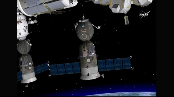 Uzay İstasyonu'nda görev değişimi: Astronotlar Dünya'ya döndü Uzay İstasyonu'nda görev değişimi: Astronotlar Dünya'ya döndü