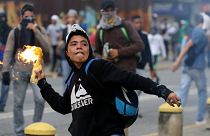 Venezuela'da hükümet karşıtı protestolar sürüyor
