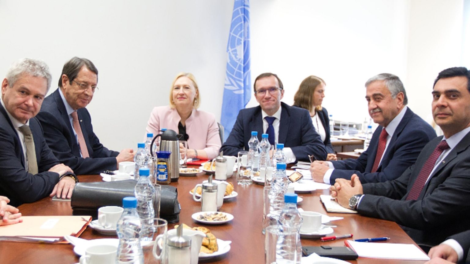 Κυπριακό: Στις 20 Απριλίου νέα συνάντηση Αναστασιάδη - Ακιντζί