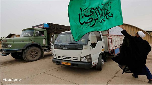 تبلیغات انتخاباتی در ایران؛ آرد تبرکی یا توزیع سبد غذایی؟ تبلیغات انتخاباتی در ایران؛ آرد تبرکی یا توزیع سبد غذایی؟