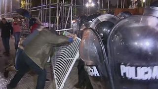 Confrontos entre polícia e manifestantes na Argentina