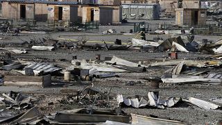 France: l'urgence du relogement après l'incendie du camp pour migrants de Grande-Synthe