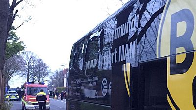 Explosions près du bus de l'équipe de Dortmund: un blessé (police)
