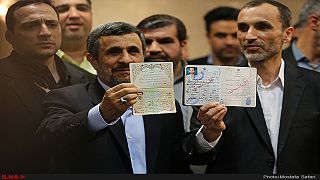 واکنشها به ثبت نام احمدی نژاد؛ از تقابل با رهبر تا انتحار سیاسی