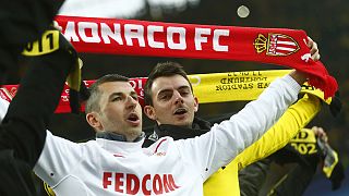 Dortmund ile Monaco taraftarları arasındaki dostluk gönülleri fethetti