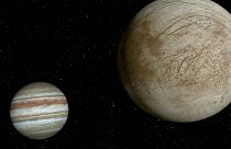 La NASA halla posibles condiciones de vida en lunas de Saturno y Júpiter
