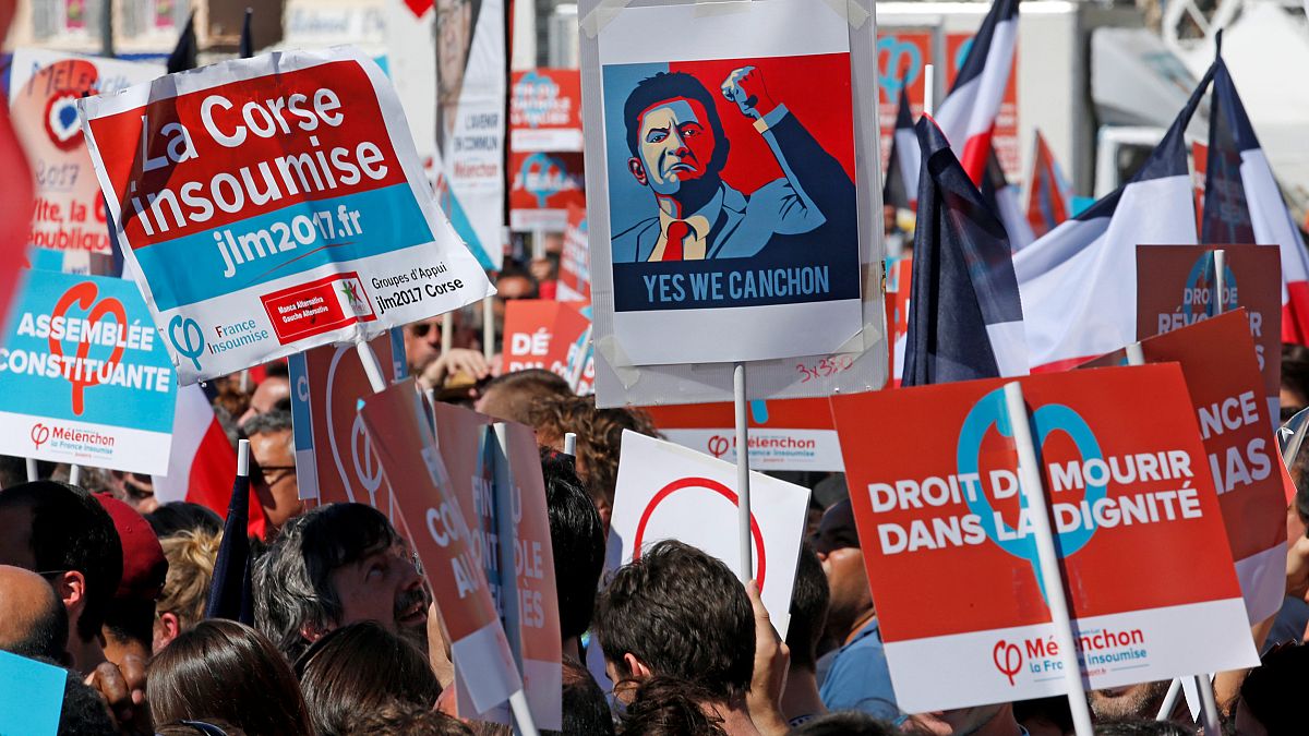 Frankreich wählt in 9 Tagen: Die besten Scherze aus dem Internet