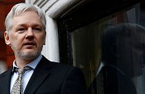 Assange risponde alla CIA: 'voi avete creato Al Qaeda e Pinochet'
