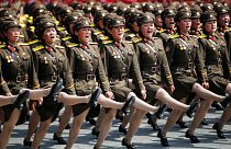 Nordkoreas Waffenschau am Feiertag