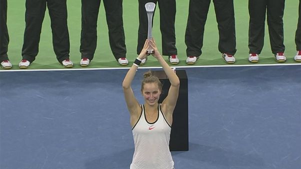 Tennis: a 17 anni Marketa Vondrousova vince il Ladies Open di Bienne, in Svizzera Tennis: a 17 anni Marketa Vondrousova vince il Ladies Open di Bienne, in Svizzera
