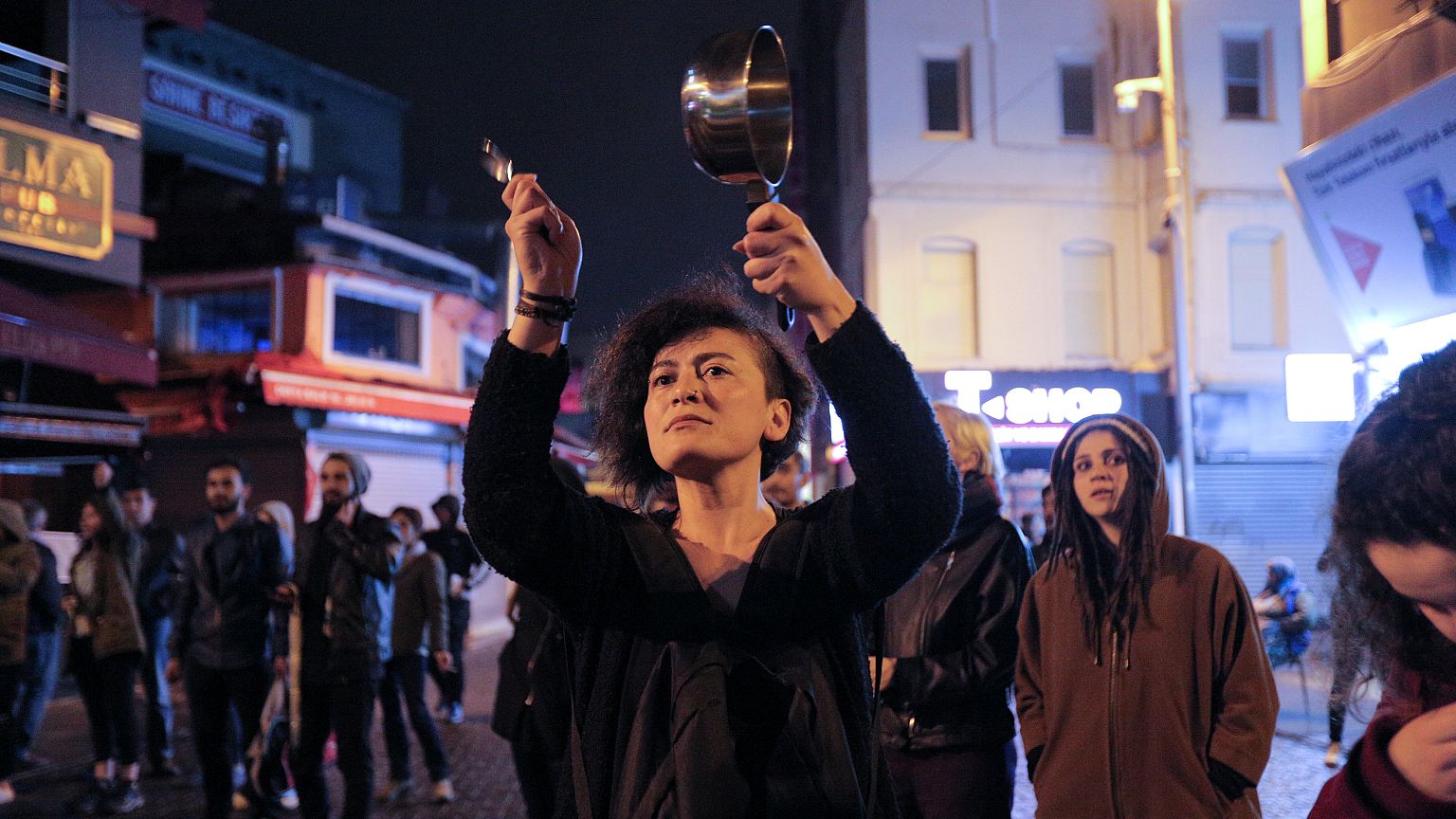 As Erdogan declares victory, crowds protest Turkey's referendum