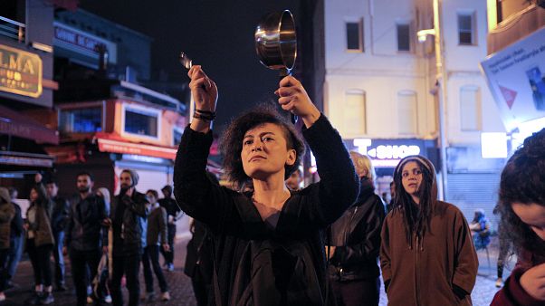 As Erdogan declares victory, crowds protest Turkey's referendum As Erdogan declares victory, crowds protest Turkey's referendum