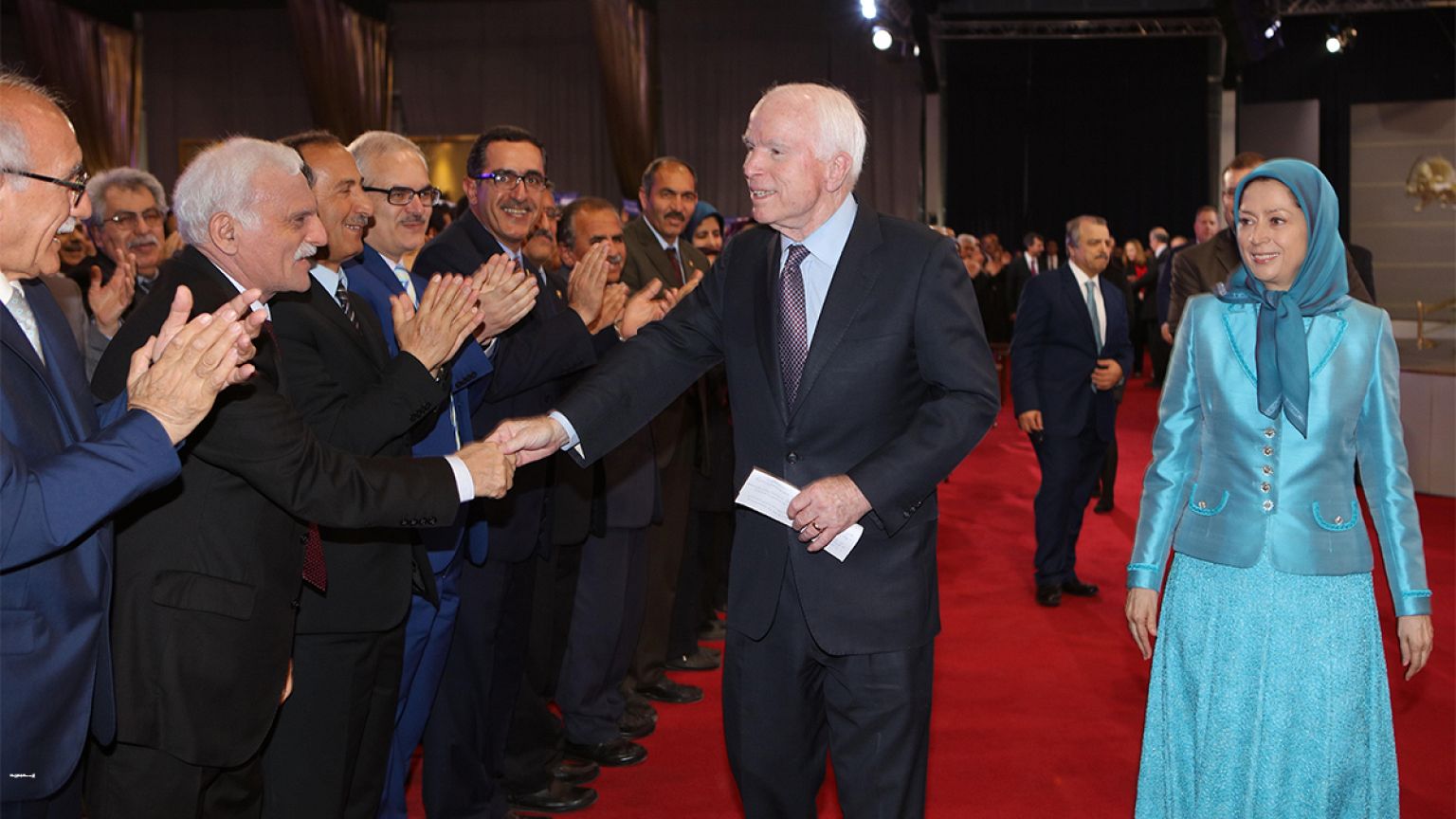 وزارت امور خارجه ایران دیدار سناتور مک‌کین با رهبران سازمان مجاهدین خلق را محکوم کرد