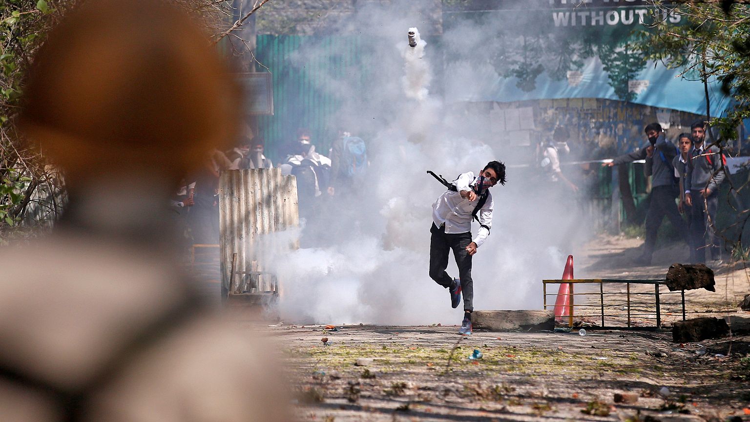 Tensions high in Kashmir after video shows Indian army using a human shield
