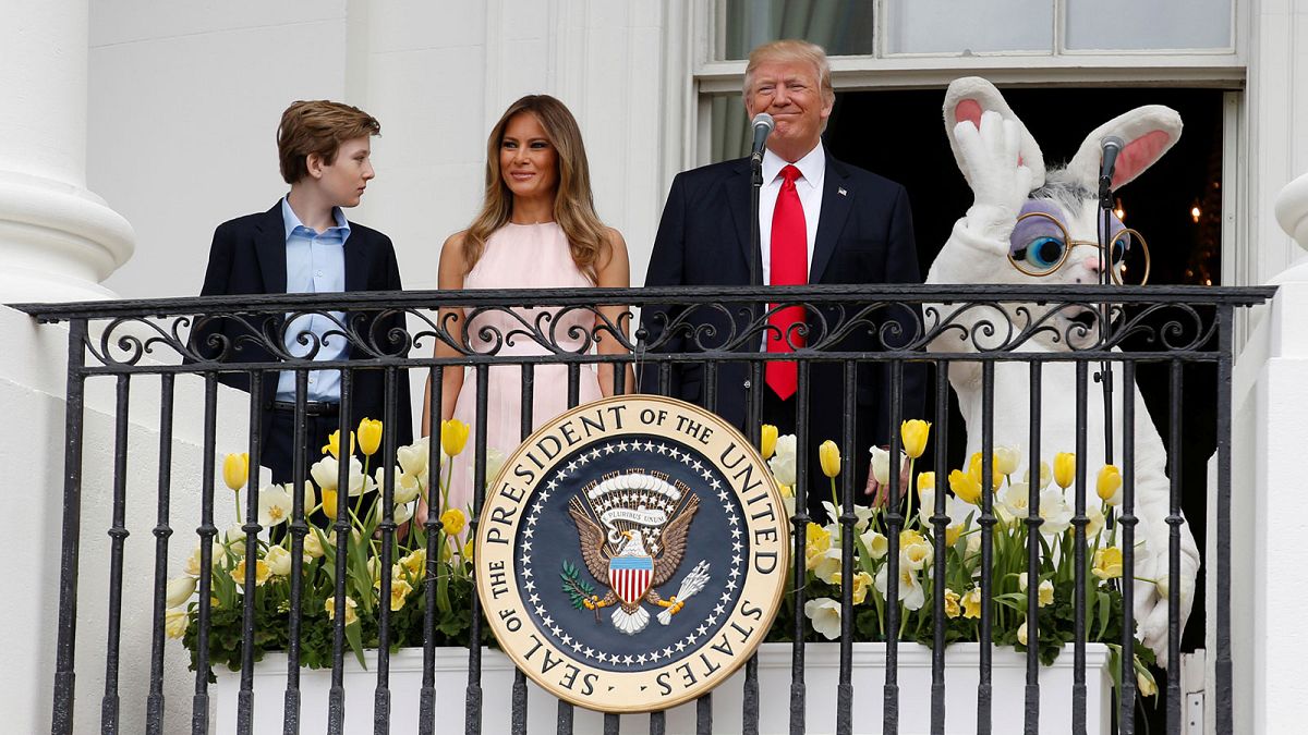 Трампы покатали яйца в Белом доме