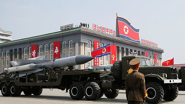 "Portem-se bem": Trump responde a ameaças de Pyongyang "Portem-se bem": Trump responde a ameaças de Pyongyang