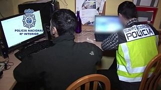 Çocuk pornosu operasyonunda 39 gözaltı