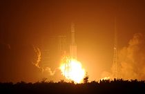 Çin ilk uzay kargo aracını fırlattı