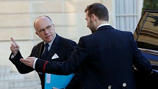 انتقاد نخست وزیر فرانسه از سوء استفاده سیاسی برخی نامزدها از حمله شانزه لیزه