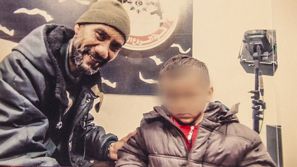 Warum sitzen in Libyen Kleinkinder im Gefängnis? Warum sitzen in Libyen Kleinkinder im Gefängnis?