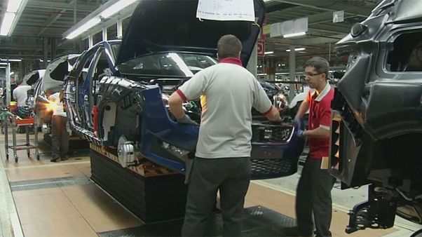 Ευρωζώνη: Ανάκαμψη δείχνει ο δείκτης PMI Ευρωζώνη: Ανάκαμψη δείχνει ο δείκτης PMI