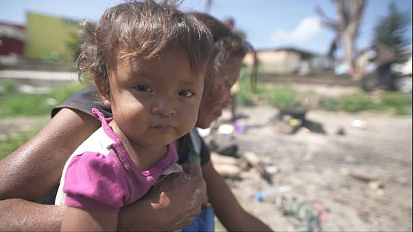 Venezuela : des milliers d'hommes, de femmes et d'enfants se réfugient au Brésil Venezuela : des milliers d'hommes, de femmes et d'enfants se réfugient au Brésil