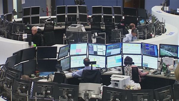 Bolsas: Investidores não arriscam antes das presidenciais francesas Bolsas: Investidores não arriscam antes das presidenciais francesas