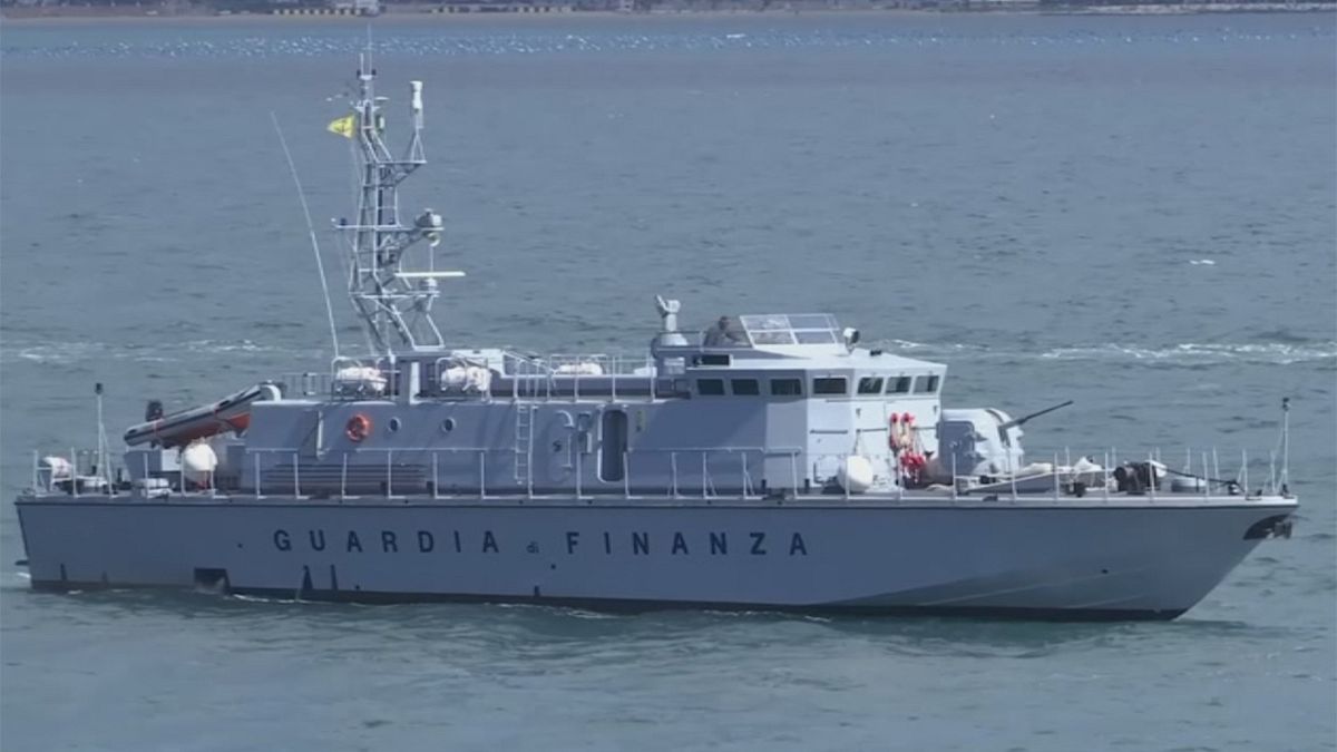 Italy donates boats to Libya in effort to fight human trafficking