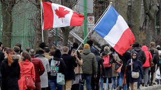 الانتخابات الرئاسية الفرنسية: إقبال كبير على مكاتب التصويت في كندا