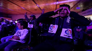 Football : réaction des fans après le 234e "Clasico"