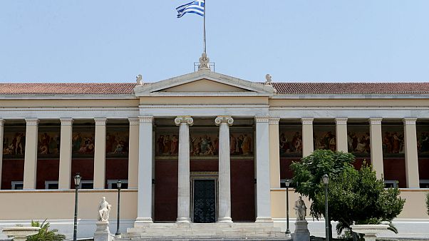 Πανεπιστήμιο Αθηνών: «Πηγές της έρευνας στη σύγχρονη ελληνική θεατρολογία» Πανεπιστήμιο Αθηνών: «Πηγές της έρευνας στη σύγχρονη ελληνική θεατρολογία»