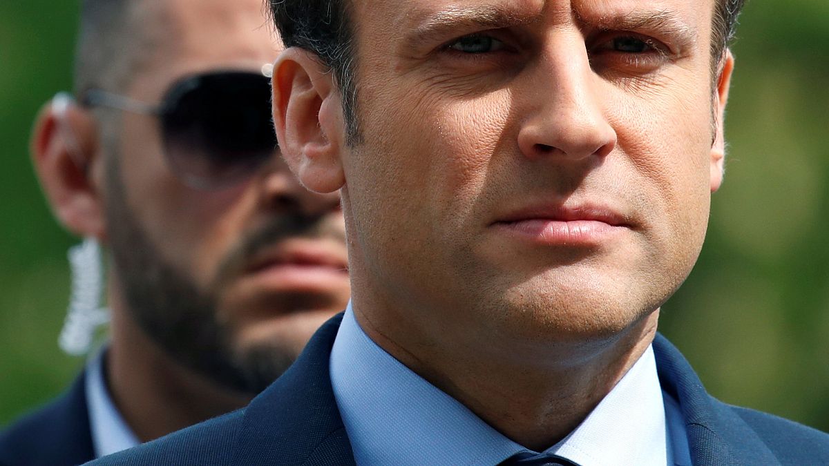 Presidenciais França: Da esquerda à direita unem-se esforços para apoiar Macron