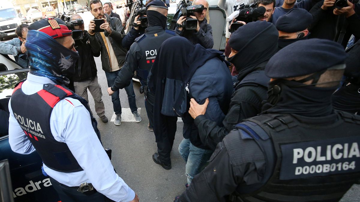 Marroquinos, suspeitos de terrorismo, detidos em Barcelona