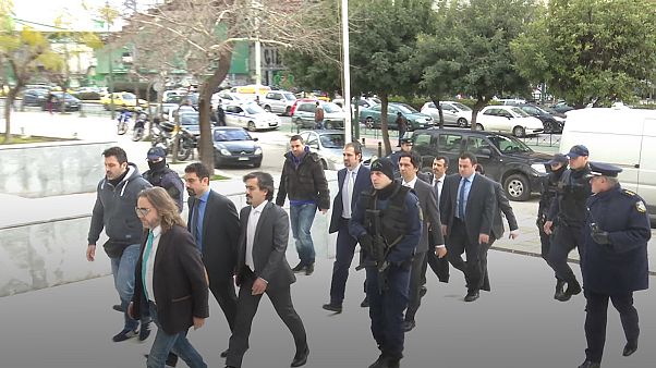 Grecia, respinta la seconda richiesta di estradizione in Turchia per tre militari scappati dopo il fallito golpe Grecia, respinta la seconda richiesta di estradizione in Turchia per tre militari scappati dopo il fallito golpe