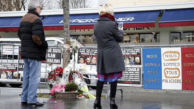 Paris market saldırısı ile ilişkili 10 kişi sorguda