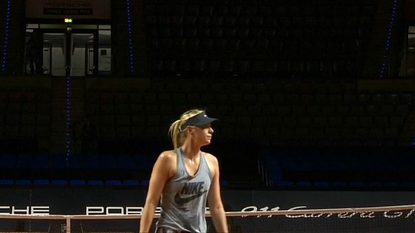 Sharapova kortlara dönüyor Sharapova kortlara dönüyor