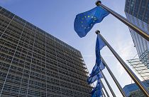 Brief from Brussels: Νομική δράση κατά της Ουγγαρίας λαμβάνει η Κομισιόν