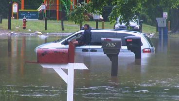 Etats-Unis : les inondations piègent les habitants de Raleigh