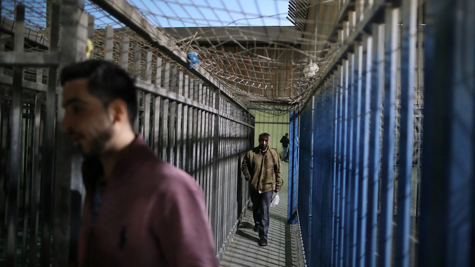 فلسطینی ها در همبستگی با زندانیان اعتصاب کردند
