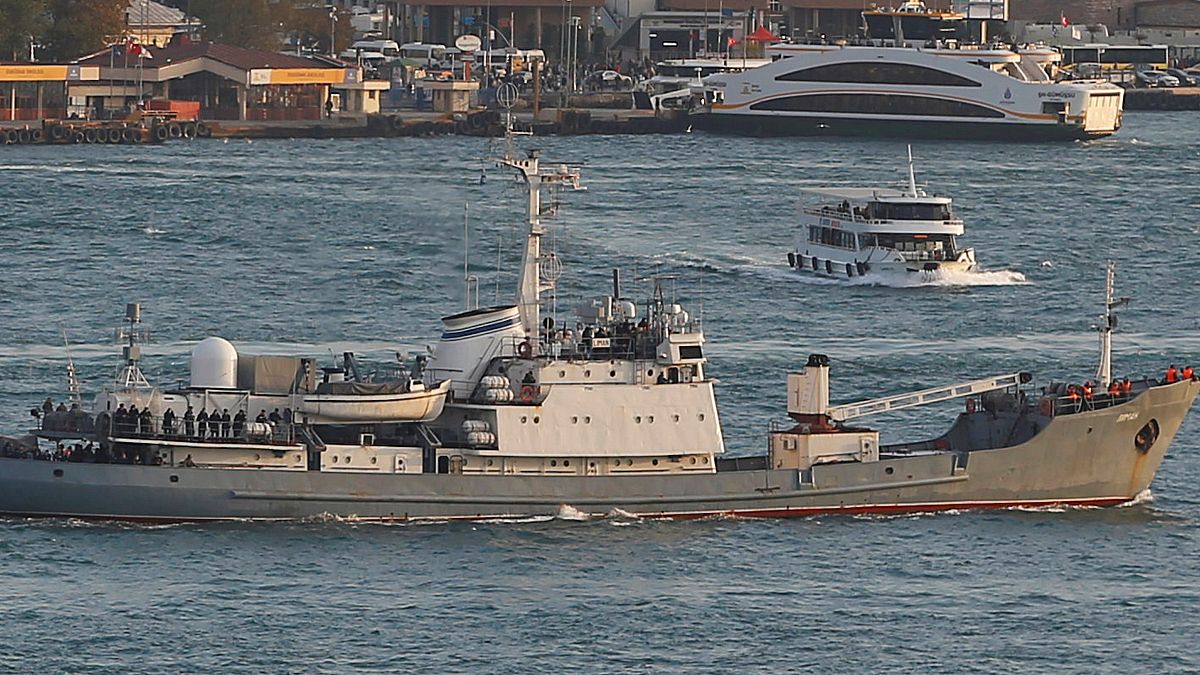 کشتی نیروی دریایی روسیه در آبهای ترکیه غرق شد
