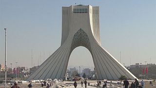 İran'da cumhurbaşkanlığı seçimleri: Ruhani yeniden seçilebilir mi?