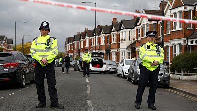 Schüsse und Festnahmen bei Anti-Terror-Razzien in London