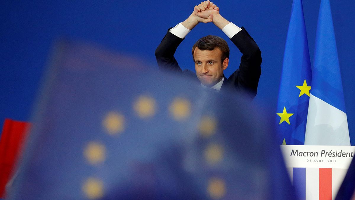 Elezioni francesi: Bruxelles tifa per Macron