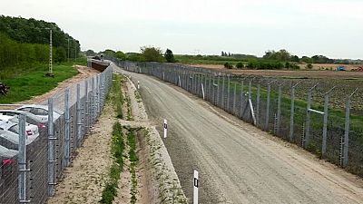 Hungary completes new anti-migrant border fence with Serbia